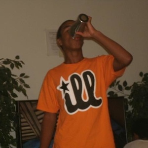 Jerald White - Myspace Profile Picture of Jerald White (@wegetsthabread) on Myspace