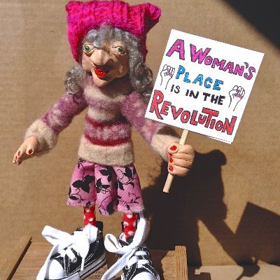 Profile Picture of Debi Knight Kennedy (@grannygirl57) on Twitter