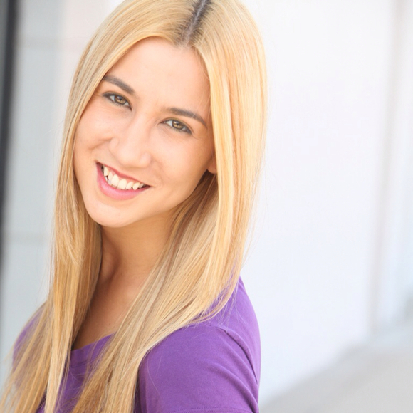 Ashley Undercuffler - Poshmark Profile Picture of Ashley Undercuffler (@ashesr8) on Poshmark