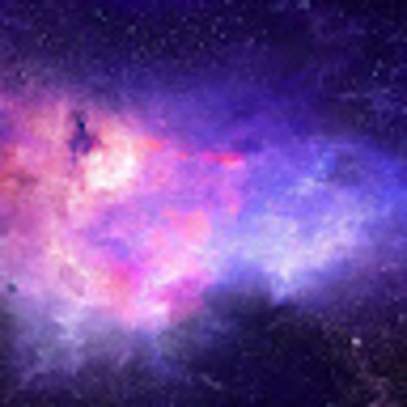 Profile Picture of Liz Triller (@liztfromphs) on Poshmark