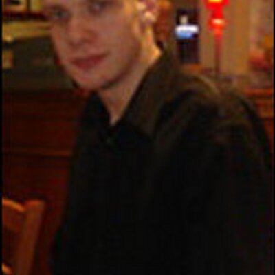 Profile Picture of Kevin Wackett (@Myhairisrandom) on Twitter