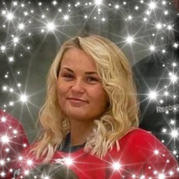 Profile Picture of Tami Gisi keller (@tamikeller7) on Poshmark