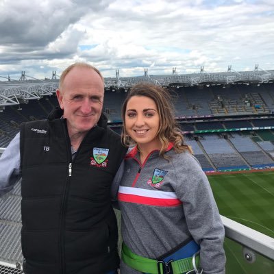 Profile Picture of tony burdenon Twitter