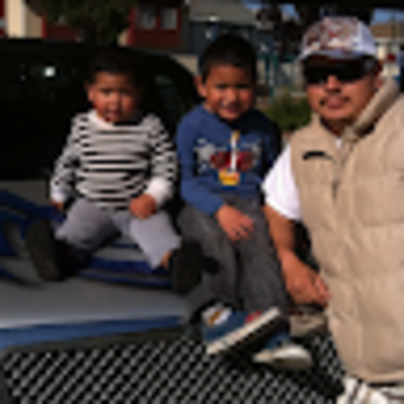 Profile Picture of Oliver Chavez (@dibok09) on Poshmark