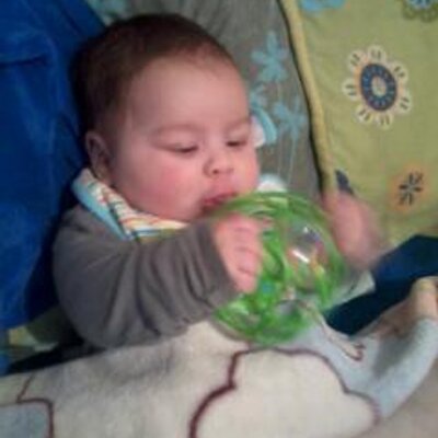 Daniel Ysaac - Twitter Profile Picture of Daniel Ysaac (@clauydani1820) on Twitter