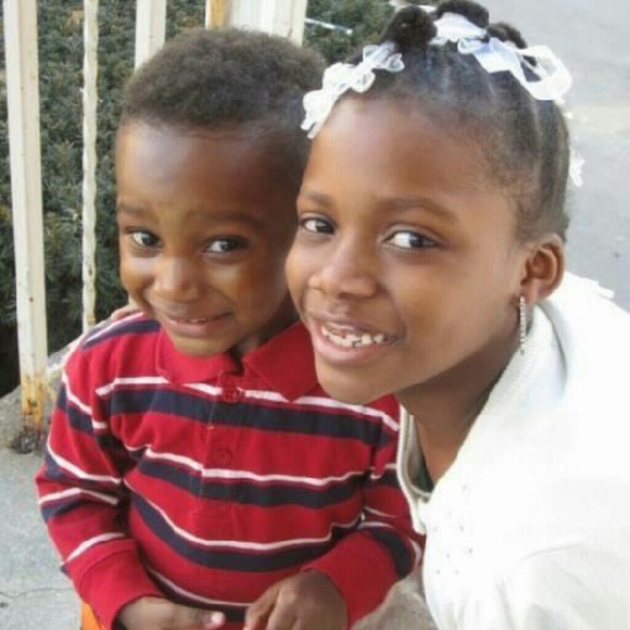 Profile Picture of J Boyce (@ladybeard) on Poshmark