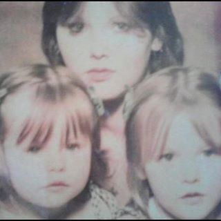 Profile Picture of Crystal Maymon ( Combs) (@crystal.combs03) on Facebook