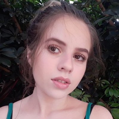 Profile Picture of Julia Miano (@MianoJulia) on Twitter
