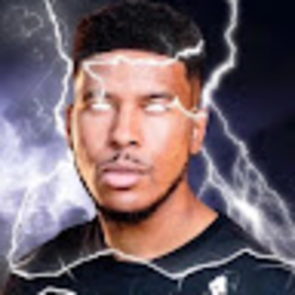 Profile Picture of Cobra God (@cobragod) on Poshmark