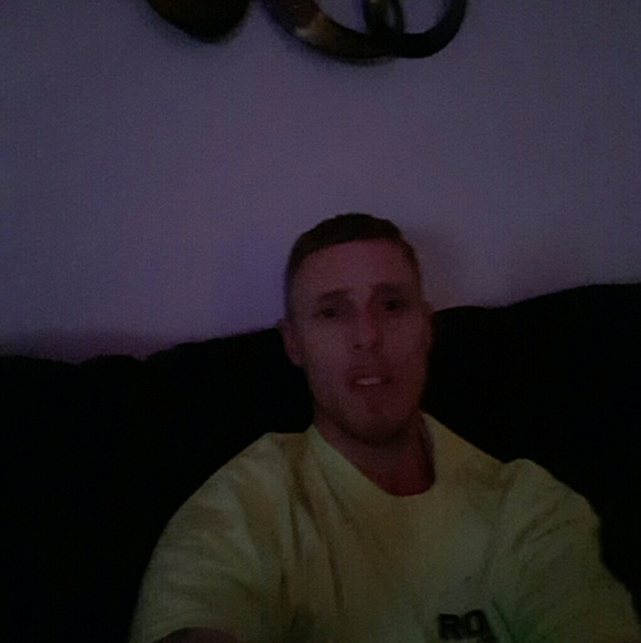 Profile Picture of Scott Dockery (@scott1127) on Poshmark