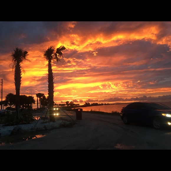 Profile Picture of Hayley Getek (@hgetek) on Poshmark