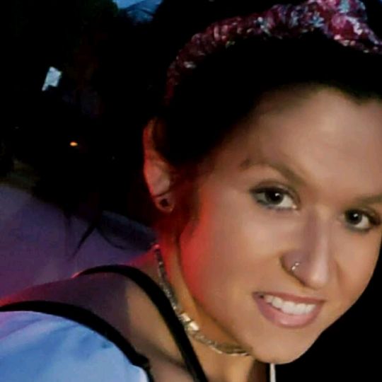 Profile Picture of Amber Pulley (@ambzzzpull89) on Tiktok