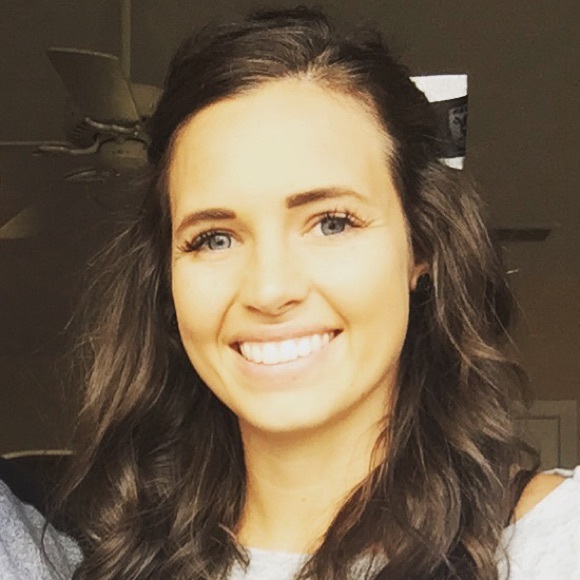 Profile Picture of Natalie Ginley (@nginley1) on Poshmark