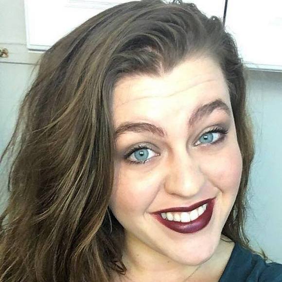 Profile Picture of Kelsey Simon (@kelster2696) on Poshmark