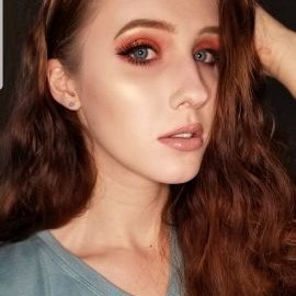 Profile Picture of Rachel Burkhart (@RachelBurkhart7) on Twitter