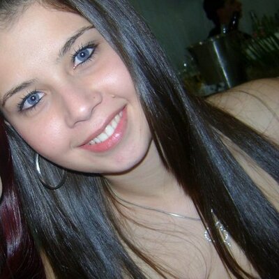 Profile Picture of Ana Paula Richter (@anaarichter) on Twitter