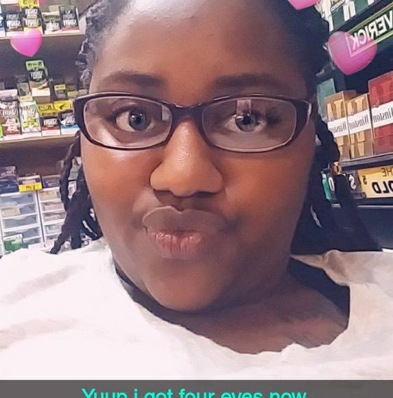 Aariel Mcfadden - Poshmark Profile Picture of Aariel Mcfadden (@aarieljanea) on Poshmark