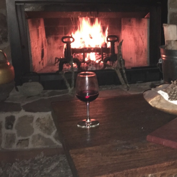 Profile Picture of Heidi Swygert (@hls82) on Poshmark