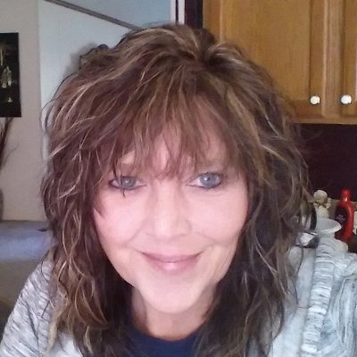 Profile Picture of Janet Newman (@jnewman1215) on Twitter