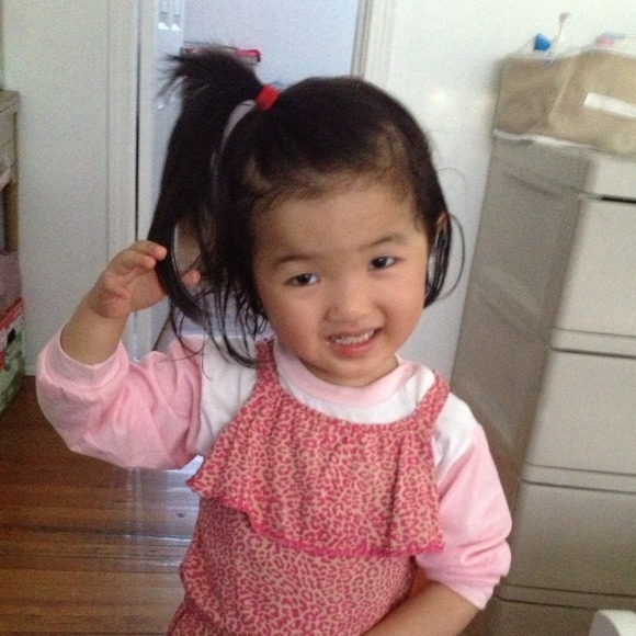 Profile Picture of Shelly Li (@lilpady) on Poshmark