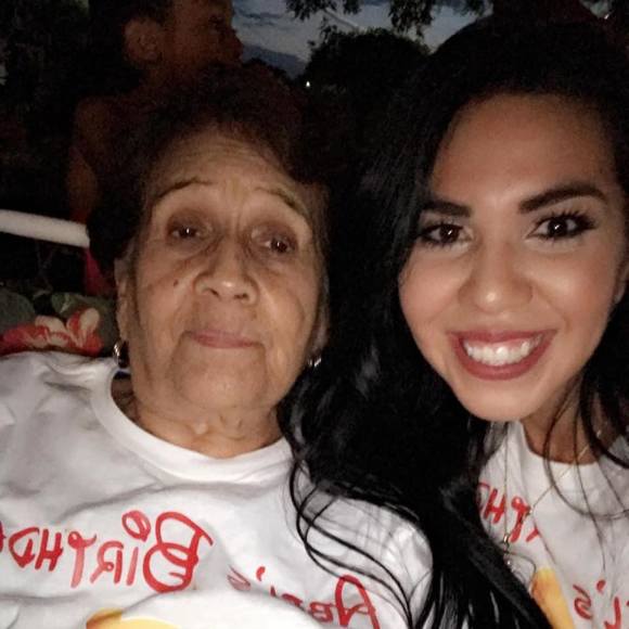 Profile Picture of Christian Mier (@chrissy031307) on Poshmark