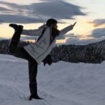 Profile Picture of Gillian Tan (@a.grain.of.yoga) on Instagram