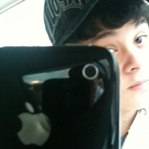 Profile Picture of Andrew Chau (@andrewchaumeain123) on Myspace