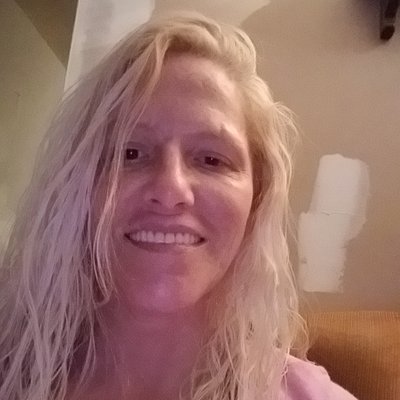 Profile Picture of Kim Alvis (@KimAlvis2) on Twitter