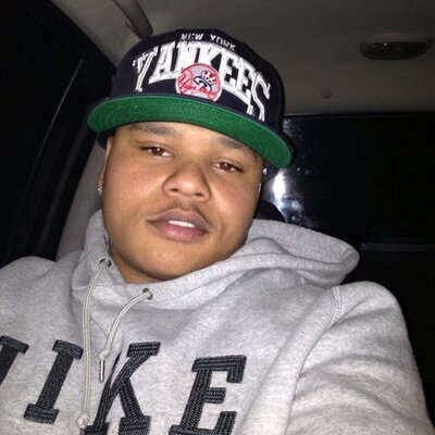 Profile Picture of Aaron Huggins (@A_Hugg765) on Twitter