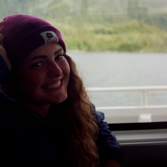 Profile Picture of Bailey Korkoske (@baileykorkoske) on Poshmark