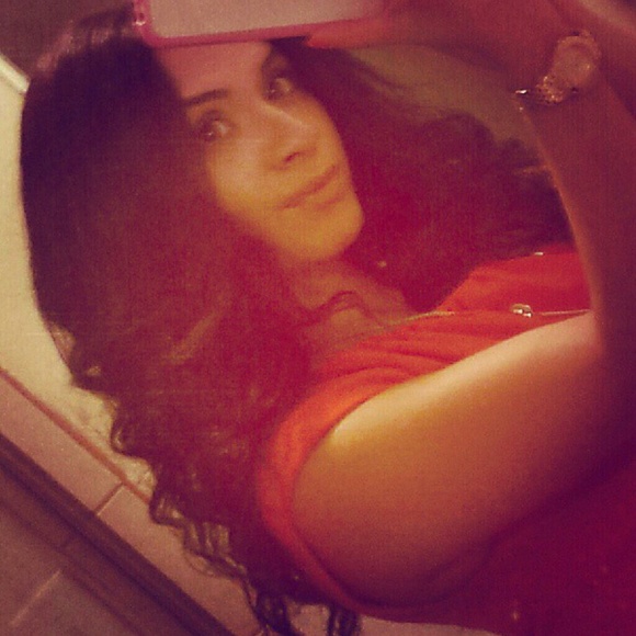 Profile Picture of Mary Zuckerman (@maryzuckerman) on Poshmark