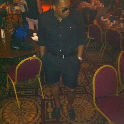 Vic Bailey - Twitter Profile Picture of Vic Bailey (@gangsterlovetoo) on Twitter