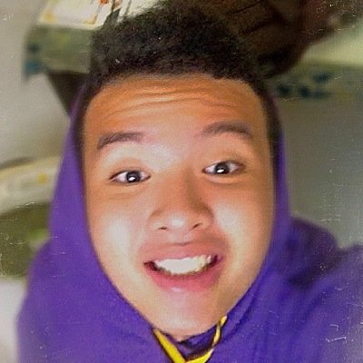 Profile Picture of Tri Tran (@tritran0042) on Twitter