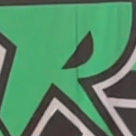 Profile Picture of Maya Diaz (@448366) on Poshmark