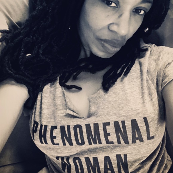 Sylvia Jordan - Poshmark Profile Picture of Sylvia Jordan (@caprice69) on Poshmark