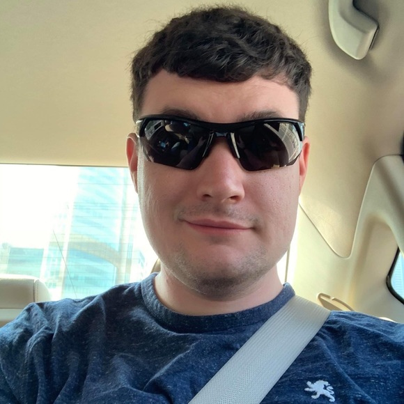 Profile Picture of Tyler Huffman (@tylerhuffman69) on Poshmark