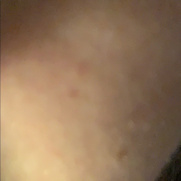 Profile Picture of Annie Grosul (@anniegrosul) on Poshmark