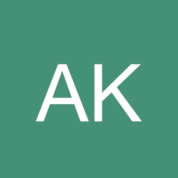 Profile Picture of Anamika Khosla (@anamika_khosla) on Poshmark