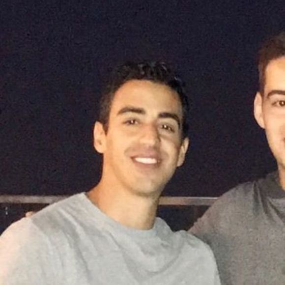 Profile Picture of David Elbaz (@delbaz2190) on Poshmark