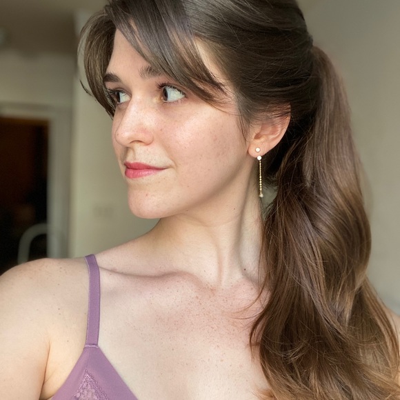 Profile Picture of Chloe Blottman (@cb3360) on Poshmark