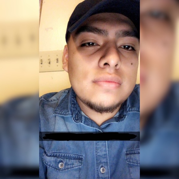 Profile Picture of Benigno Julio (@benjay23) on Poshmark