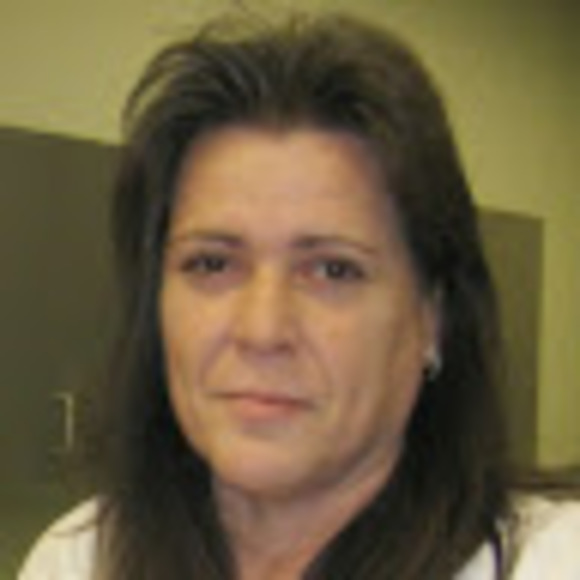 Profile Picture of Celeste Hannant (@celeste_hannant) on Poshmark