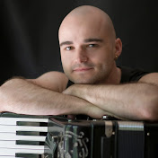 Profile Picture of Victor Prieto (@Manhattan237) on Youtube