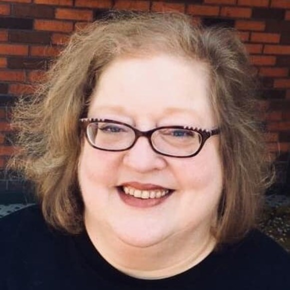 Profile Picture of Susan Overcast (@srovercast) on Poshmark