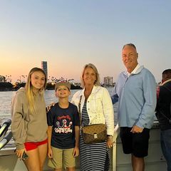 Profile Picture of debrafearon (@debrafearon) on Tiktok