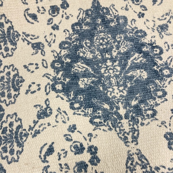 Profile Picture of Caroline Arbogast (@caroline1934) on Poshmark