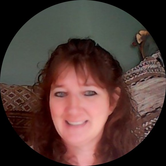 Profile Picture of Nichole Johnston handley (@2silvermoons) on Poshmark