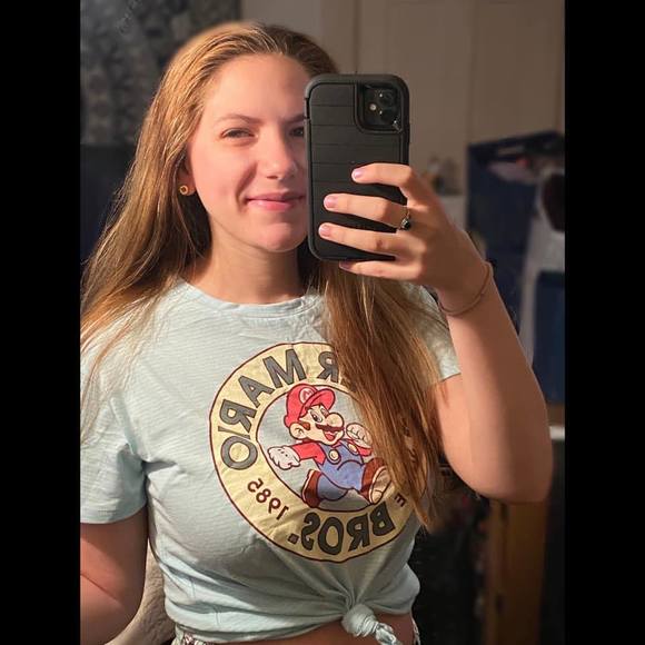 Profile Picture of Caila Magdich (@zidragons97) on Poshmark