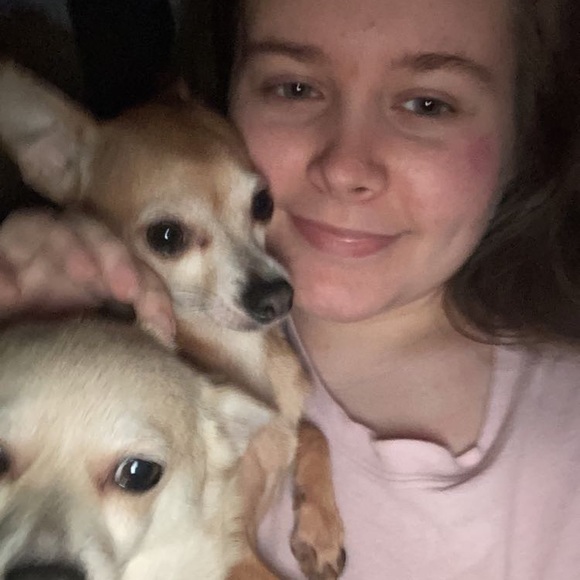 Profile Picture of Jessica Thaxton (@9313062831) on Poshmark