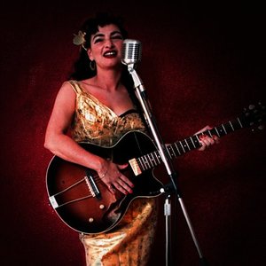 Profile Picture of Florence Joelle (@florencejoelle) on Myspace